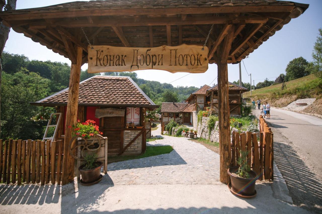 Konak Dobri Potok Krupanj ภายนอก รูปภาพ