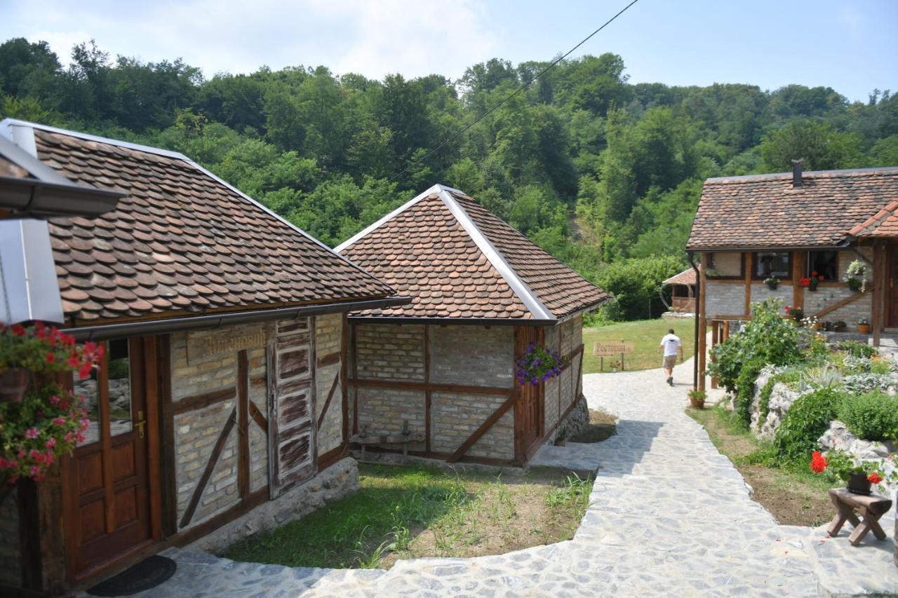 Konak Dobri Potok Krupanj ภายนอก รูปภาพ